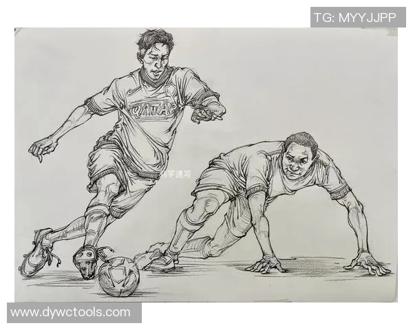 速写风格足球球星人物肖像画精致呈现展现球场激情与个人魅力